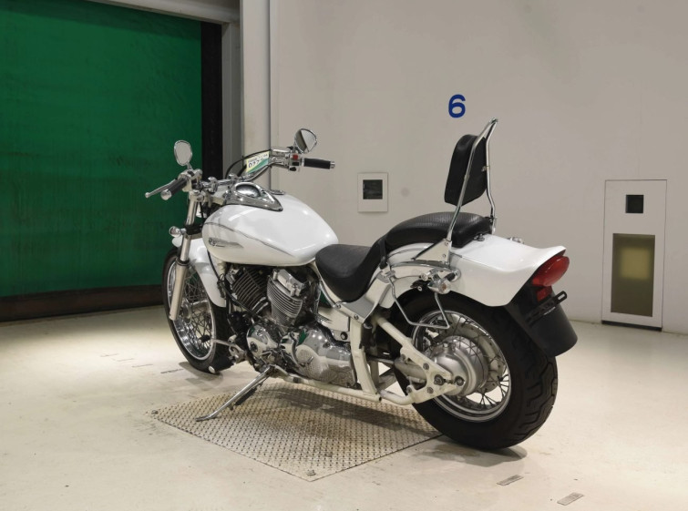 Мотоцикл Yamaha DRAGSTAR XVS400 з пробігом 27221 km