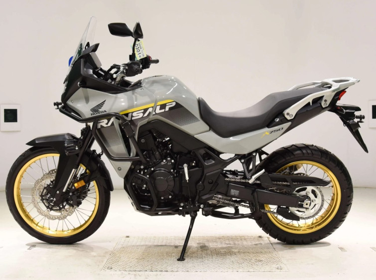 Мотоцикл Honda XL750TRANSALP с пробегом 5005 km