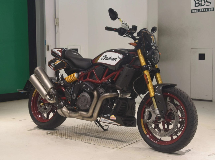 Мотоцикл Indian FTR1200R CARBON з пробігом 9789 km