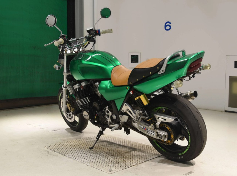 Мотоцикл Yamaha XJR1200 с пробегом 74425 km