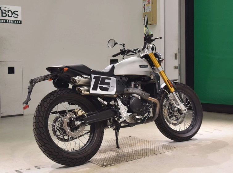 Мотоцикл FANTIC FLAT TRACK 500 з пробігом 334 km