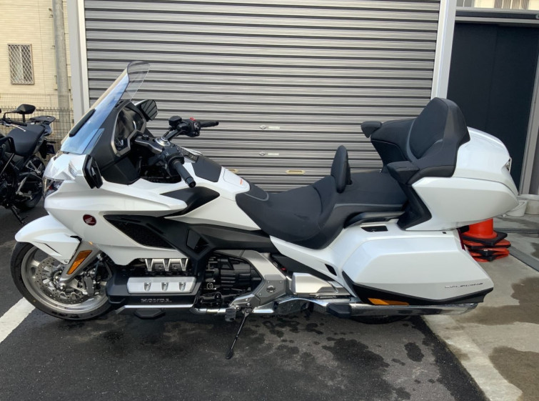 Мотоцикл Honda GL1800 TOUR с пробегом 5342 km