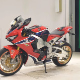 Мотоцикл Honda CBR1000RR SP з пробігом 4177 km