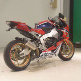 Мотоцикл Honda CBR1000RR SP з пробігом 4177 km