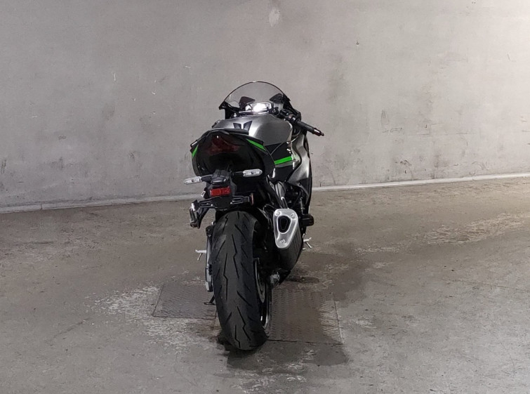 Мотоцикл Kawasaki ZX-6R з пробігом 4415 km