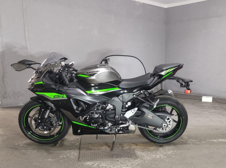 Мотоцикл Kawasaki ZX-6R з пробігом 4415 km