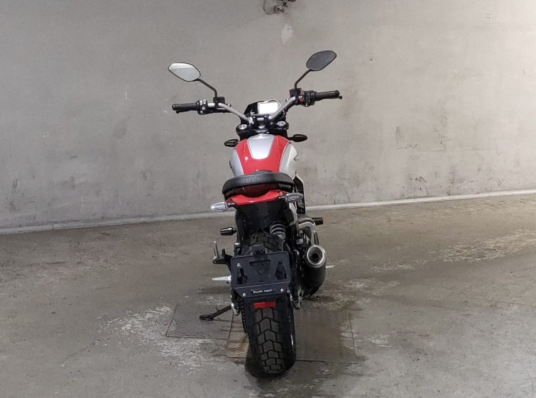 Мотоцикл Ducati SCRAMBLER 803 ICON с пробегом 7374 km