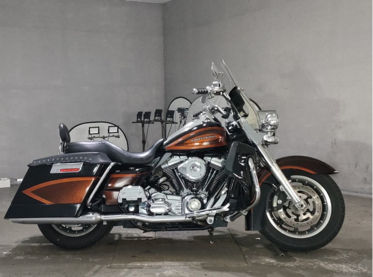 Мотоцикл HD ROAD KING FLHR1580 з пробігом 25895 km
