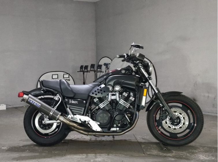 Мотоцикл Yamaha V-MAX1200 з пробігом 27228 km