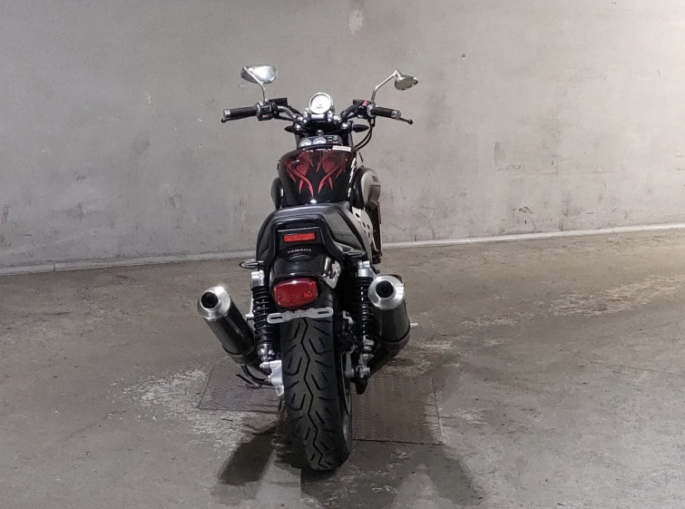 Мотоцикл Yamaha V-MAX1200 з пробігом 27228 km