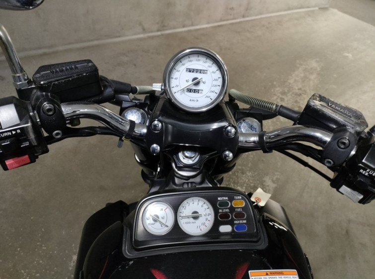 Мотоцикл Yamaha V-MAX1200 з пробігом 27228 km