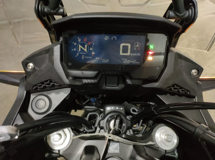 Мотоцикл Honda 400X з пробігом 12240 km