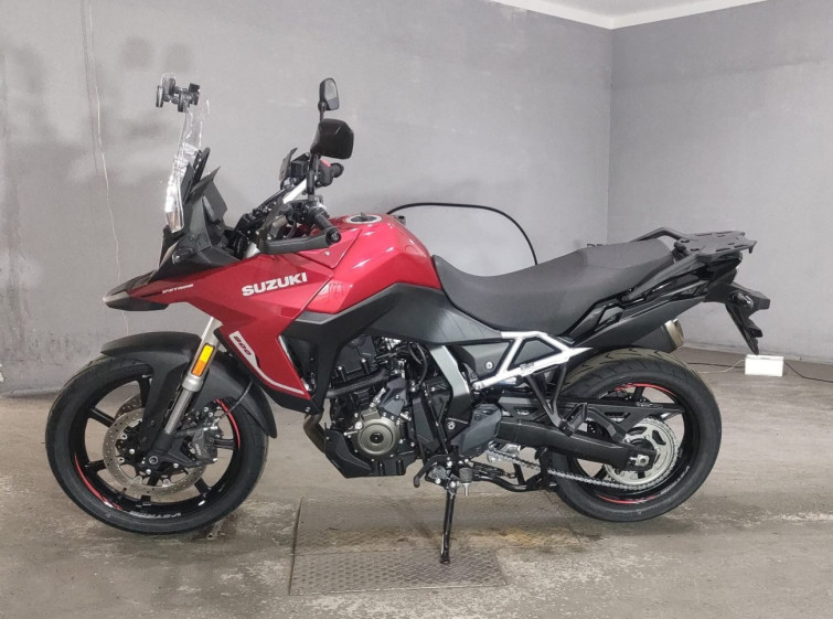 Мотоцикл Suzuki VSTROM 800 з пробігом 1888 km