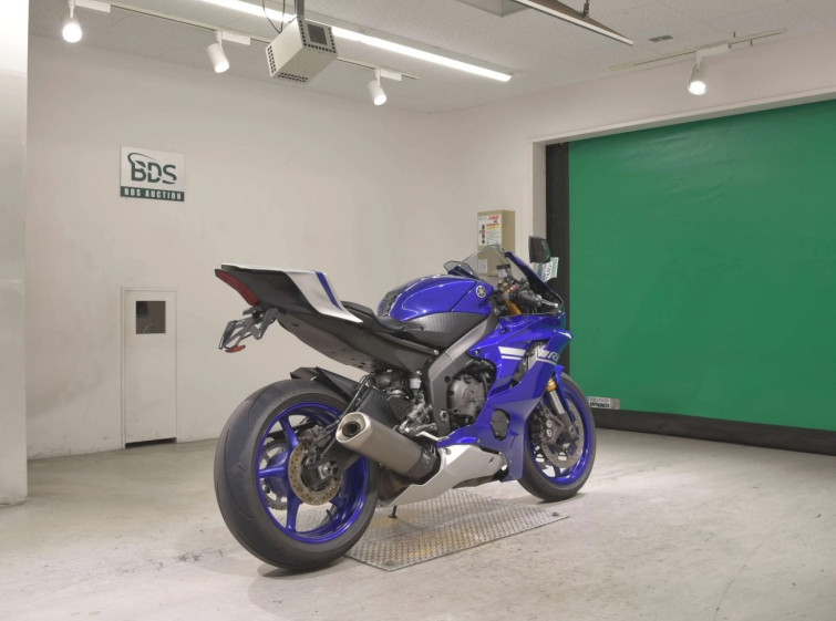Мотоцикл Yamaha YZF-R6 з пробігом 70908 km