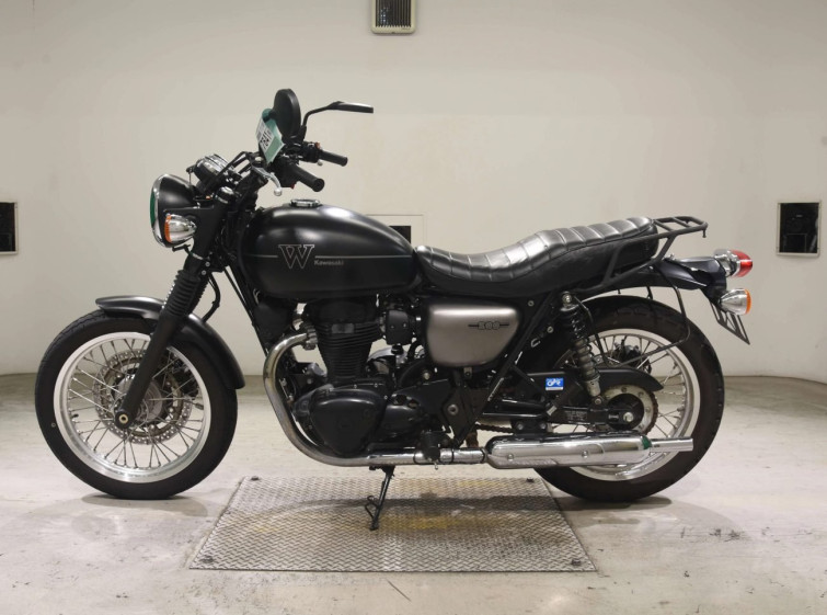 Мотоцикл Kawasaki W800-2 STREET с пробегом 24083 km