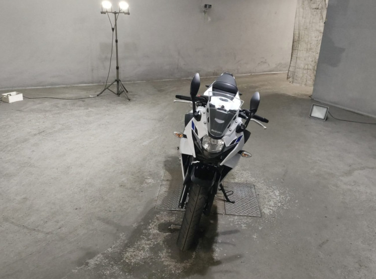 Мотоцикл Suzuki GSX250R з пробігом 10189 km