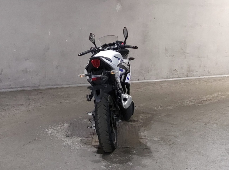Мотоцикл Suzuki GSX250R з пробігом 10189 km