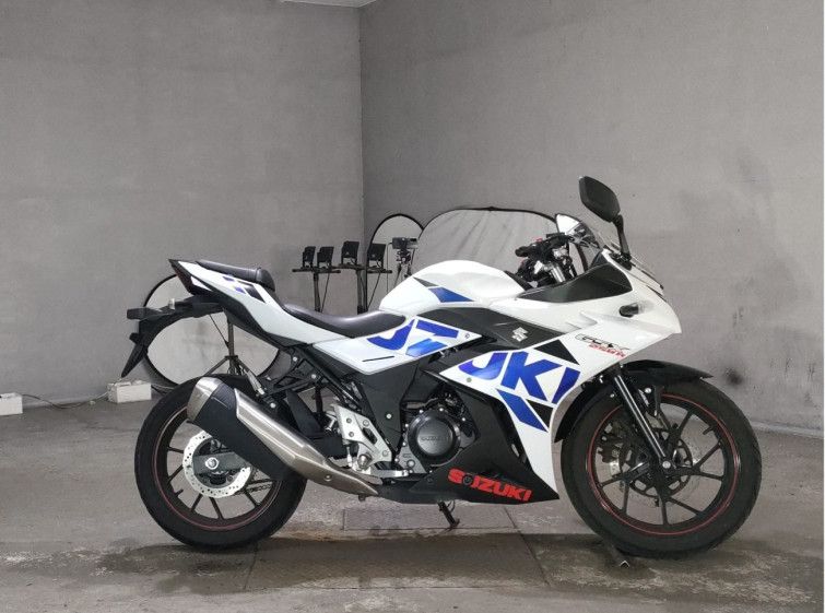 Мотоцикл Suzuki GSX250R з пробігом 10189 km