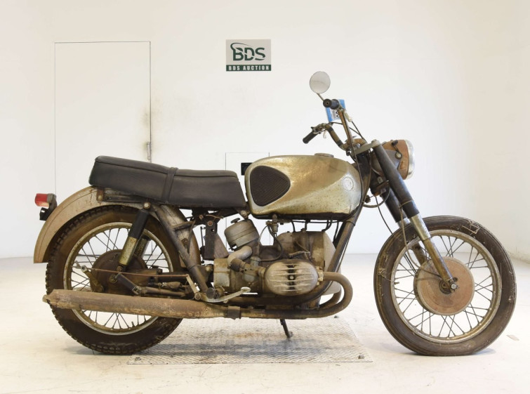 Мотоцикл Suzuki F90 с пробегом 1586 m