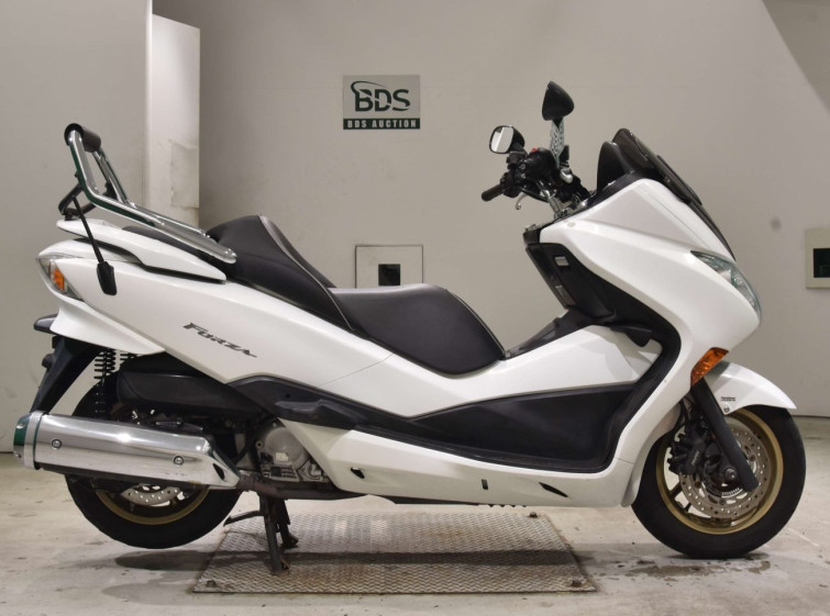 Мотоцикл Honda FORZA Z з пробігом 18339 km