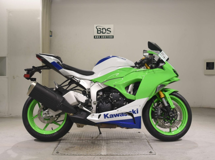 Мотоцикл Kawasaki ZX-6R с пробегом 6779 km