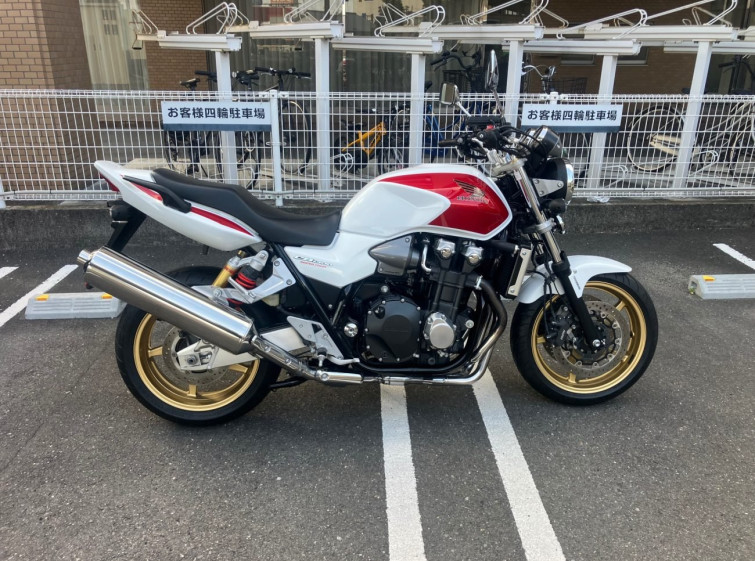 Мотоцикл Honda CB1300SFA з пробігом 883 km