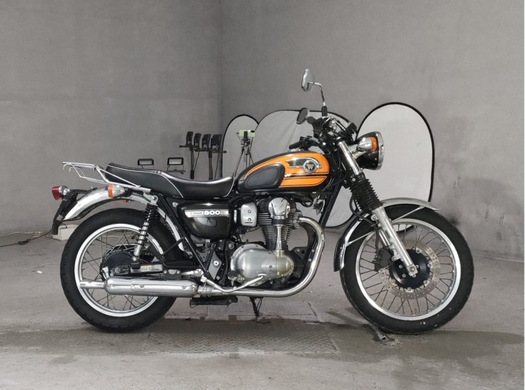 Мотоцикл Kawasaki W800 з пробігом 94288 km