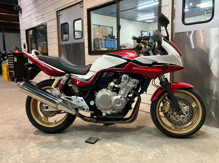 Мотоцикл Honda CB400 Sﾎﾞﾙﾄﾞｰﾙ с пробегом 48970 km