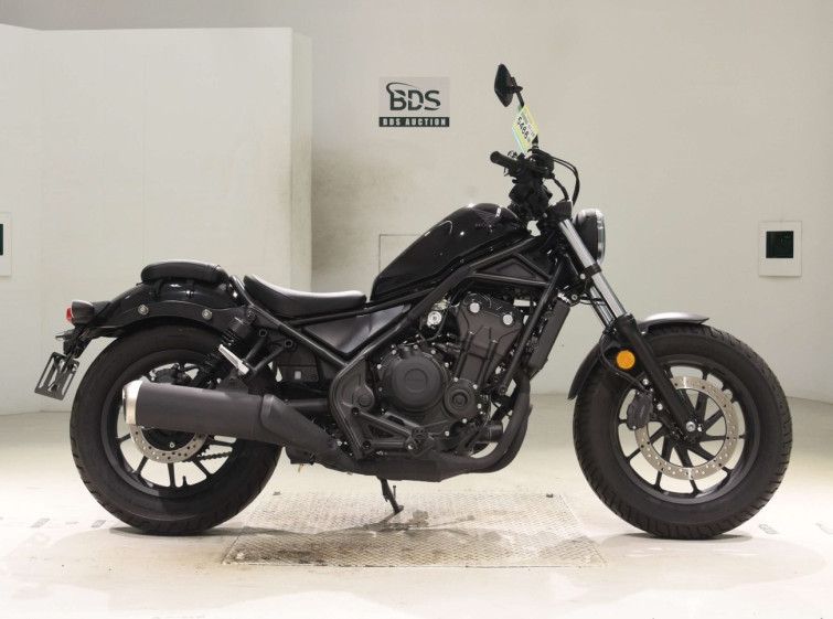 Мотоцикл Honda REBEL CMX500 з пробігом 2015 km
