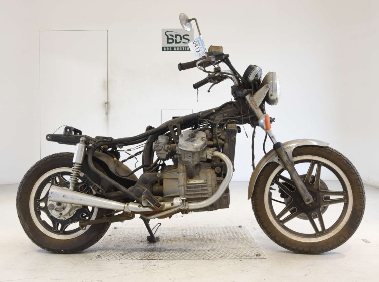 Мотоцикл Honda GL400 з пробігом 69409 km