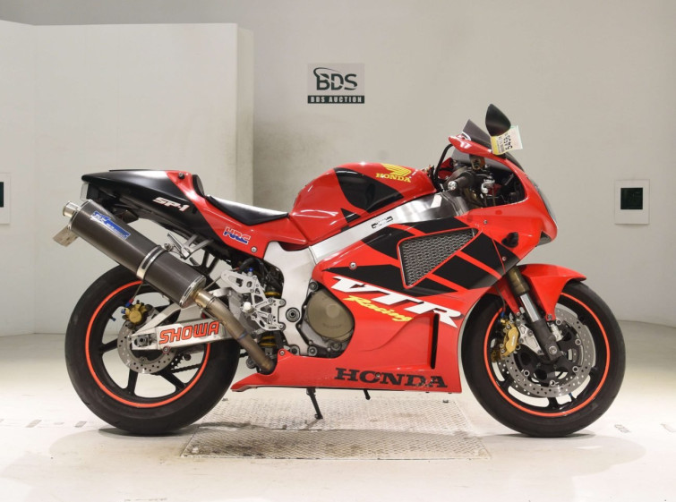 Мотоцикл Honda VTR1000SP с пробегом 28587 km