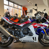 Мотоцикл Honda CBR1000RR з пробігом 14011 km