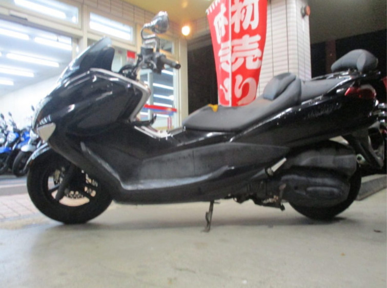 Мотоцикл Yamaha MAJESTY 250