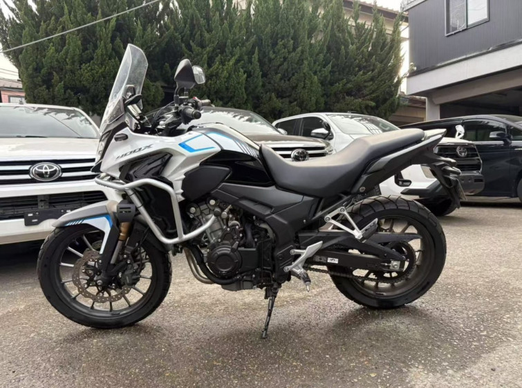 Мотоцикл Honda CBR400R з пробігом 10010 km
