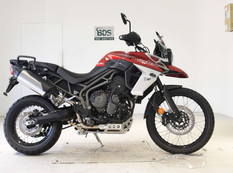 Мотоцикл Triumph TIGER 800 з пробігом 2143 km