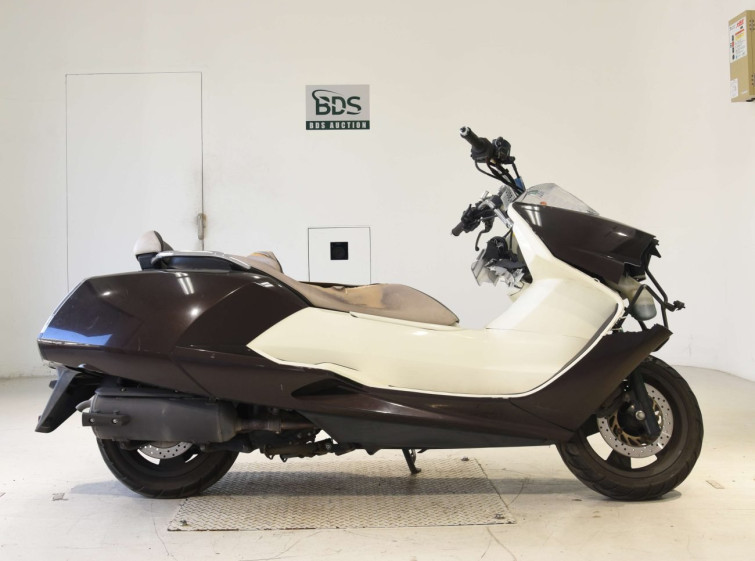 Мотоцикл Yamaha MAXAM250