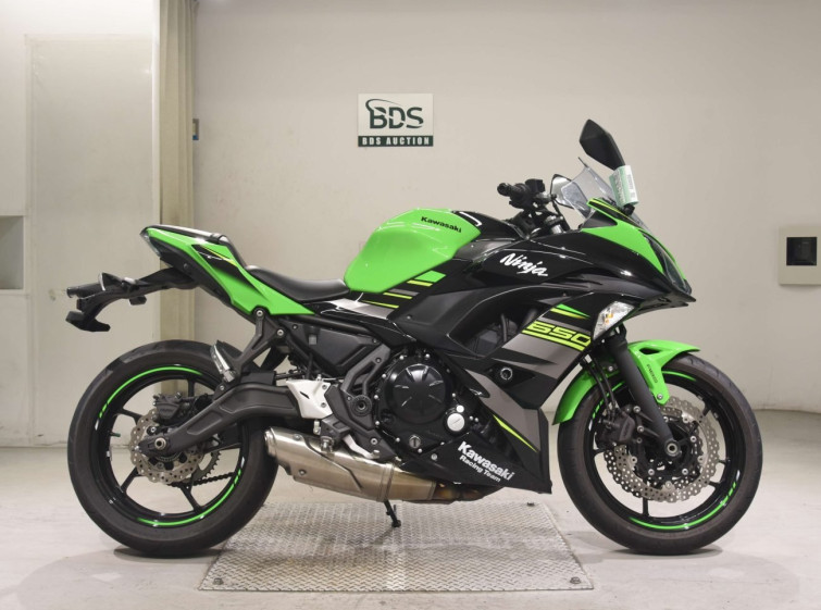 Мотоцикл Kawasaki NINJA650A з пробігом 8304 km