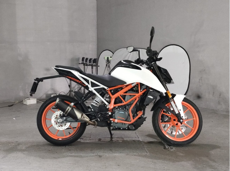 Мотоцикл KTM 390 DUKE з пробігом 14905 km