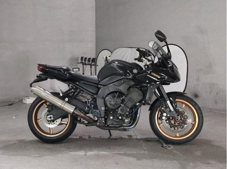 Мотоцикл Yamaha FZ1 FAZER с пробегом 30055 km