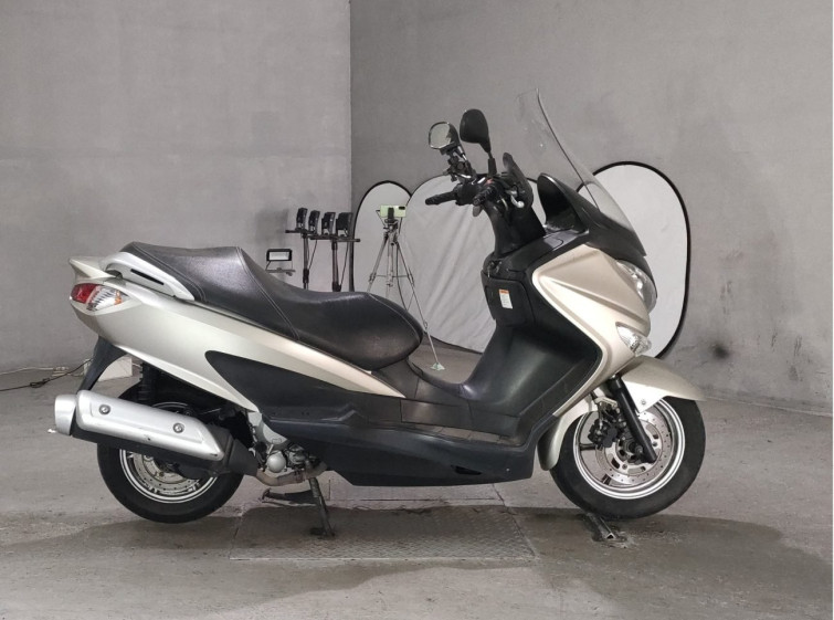 Мотоцикл Suzuki BURGMAN200 з пробігом 70278 km