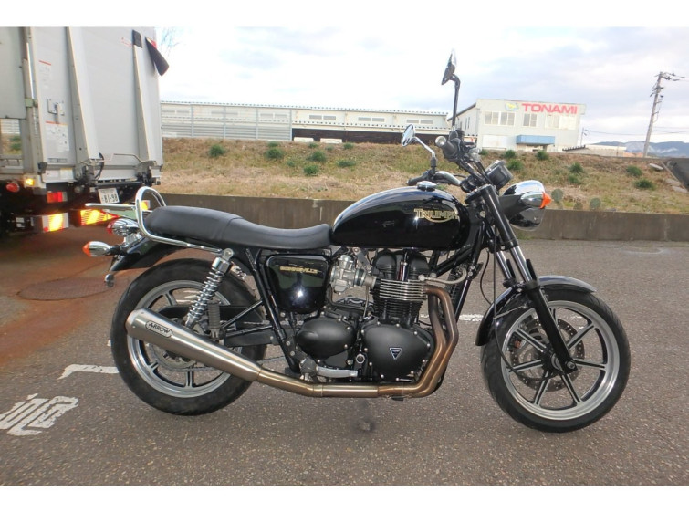 Мотоцикл Triumph BONNEVILLE с пробегом 17539 km