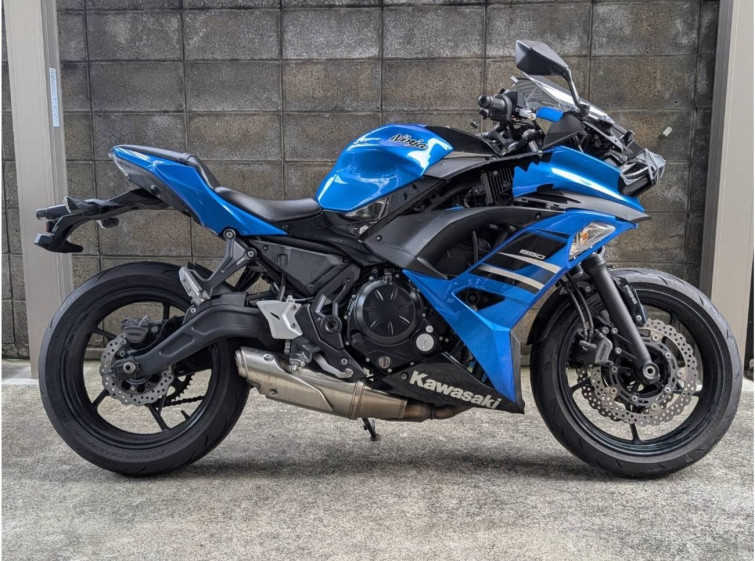 Мотоцикл Kawasaki NINJA650 з пробігом 25085 km