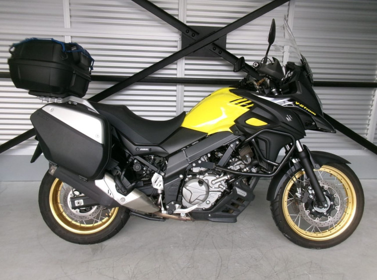 Мотоцикл Suzuki V-STROM DL650A с пробегом 7903 km