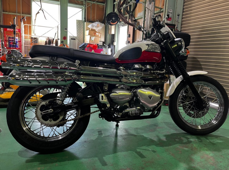 Мотоцикл Triumph SCRAMBLER з пробігом 22226 km