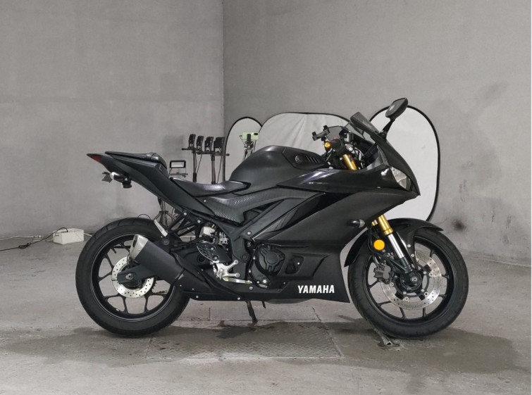 Мотоцикл Yamaha YZF-R25 з пробігом 20518 km
