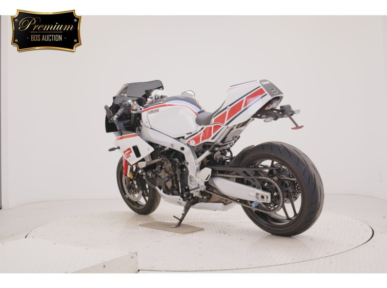 Мотоцикл Yamaha xsr900 gp з пробігом 4175 km