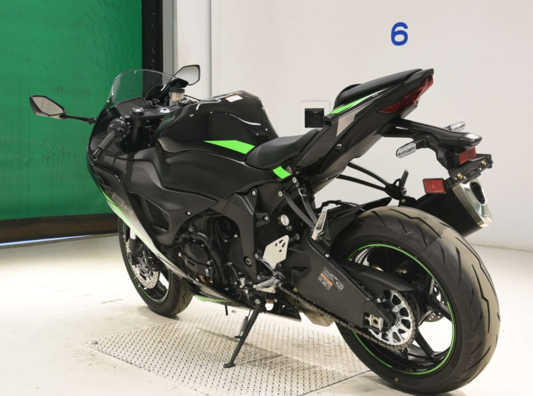 Мотоцикл Kawasaki ZX-6RA з пробігом 1088 km