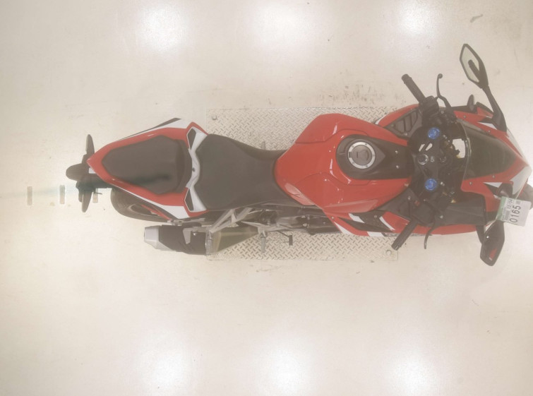 Мотоцикл Honda CBR250RR з пробігом 1474 km