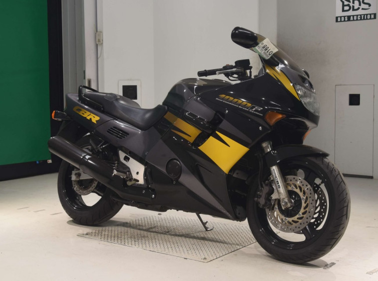 Мотоцикл Honda CBR1000F з пробігом 42975 km