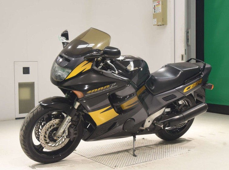 Мотоцикл Honda CBR1000F з пробігом 42975 km